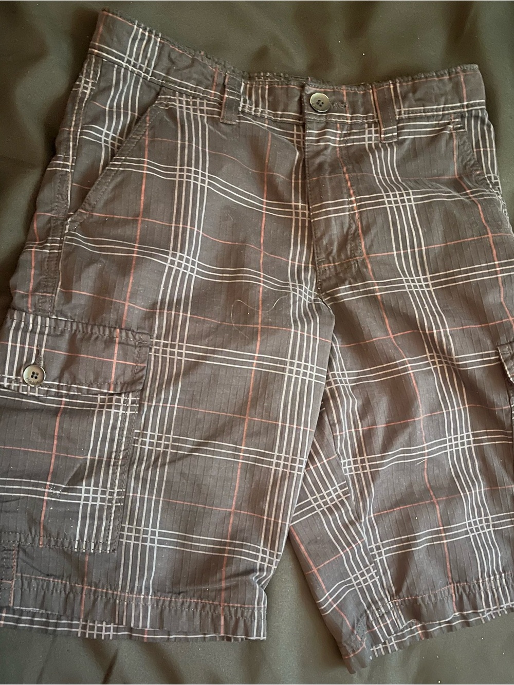 Tony Hawk Brown Plaid Cargo Shorts with White and Red Lines